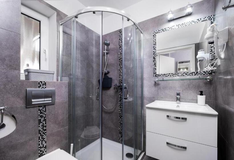 バルコニー付きデラックスルーム, La Perla