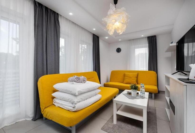 バルコニー付スタンダード４ベッドルーム, La Perla