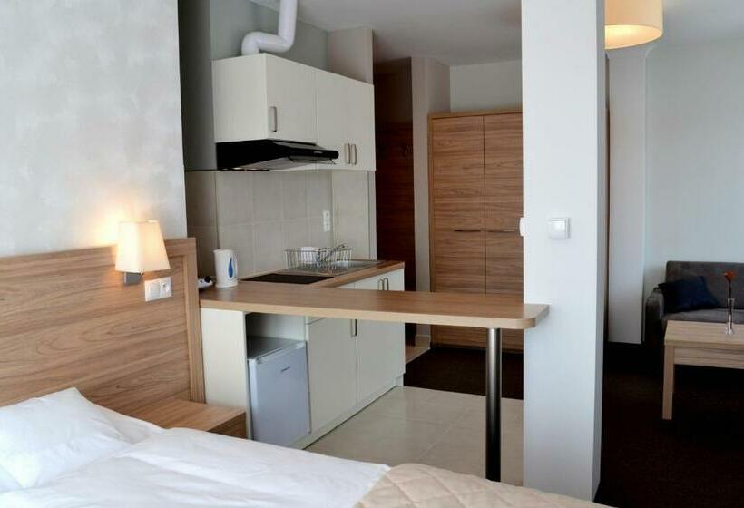 استودیوی استاندارد, Parkowa 3