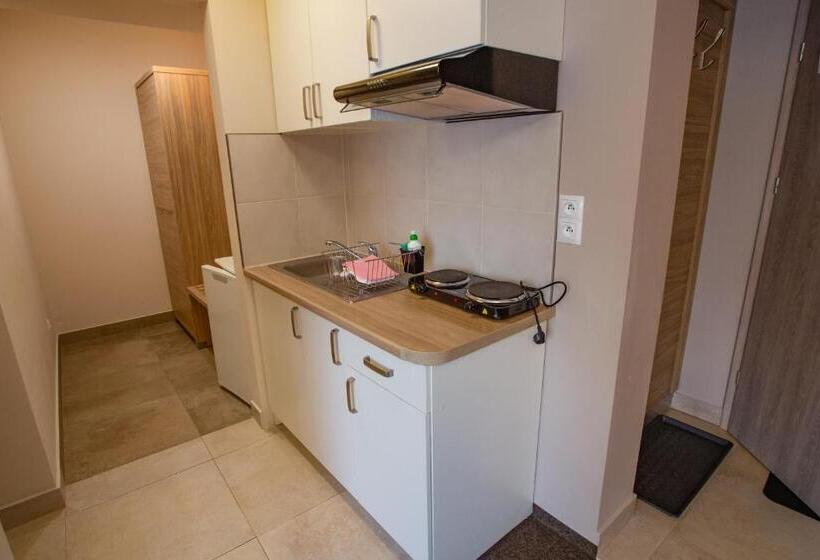 استودیوی استاندارد, Parkowa 3