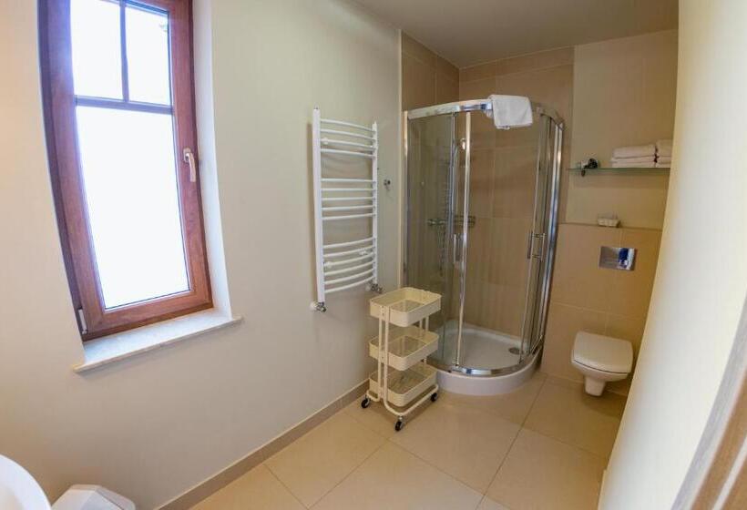 استودیوی استاندارد, Parkowa 3