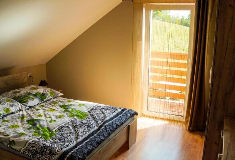 带1个卧室的带阳台的公寓, Willa Pod Bukami