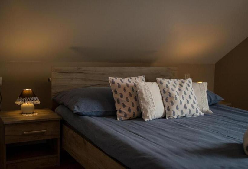 标准间带阳台, Willa Pod Bukami