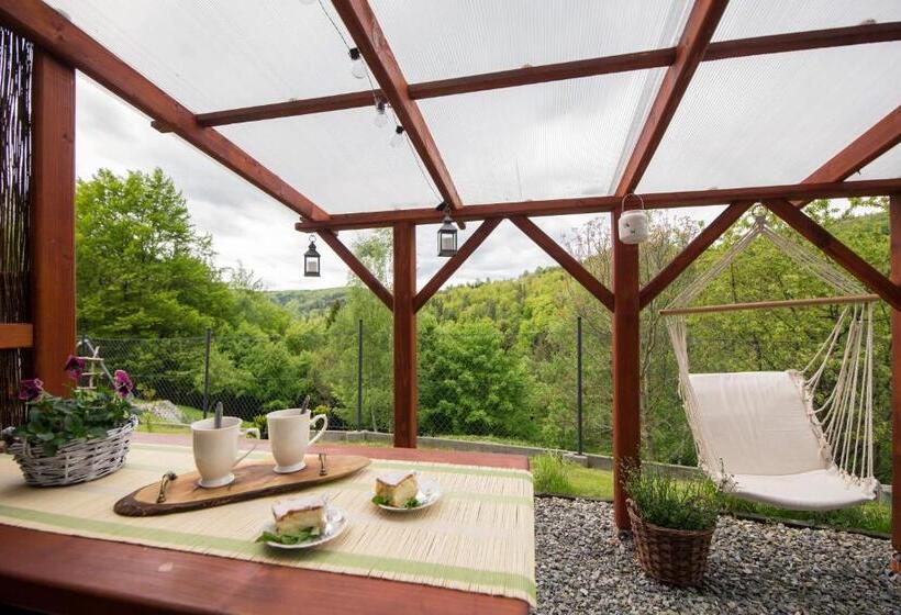 带花园景观的标准三人间, Willa Pod Bukami