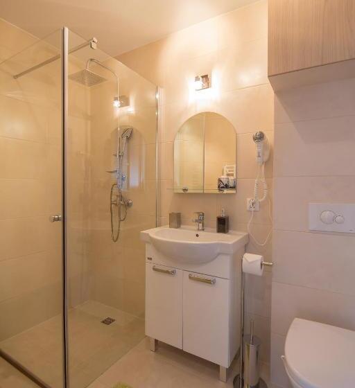 带1个卧室的带阳台的公寓, Willa Pod Bukami