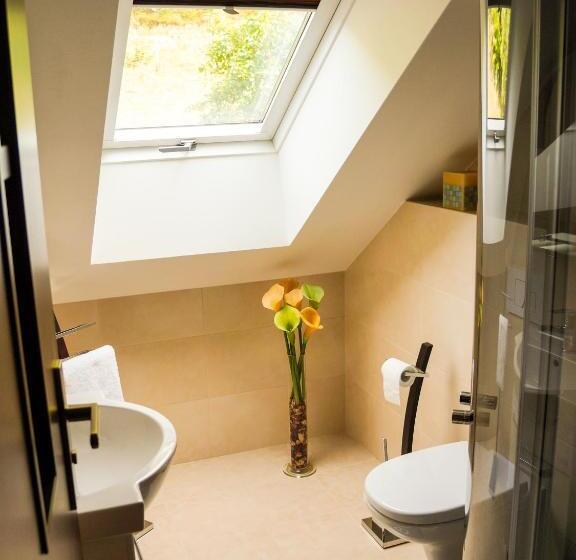 带1个卧室的带阳台的公寓, Willa Pod Bukami