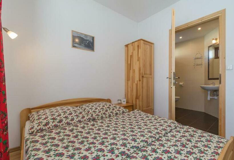 标准间, Willa W Dolinie Cichej Wody