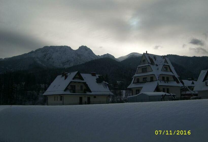 标准间, Willa W Dolinie Cichej Wody