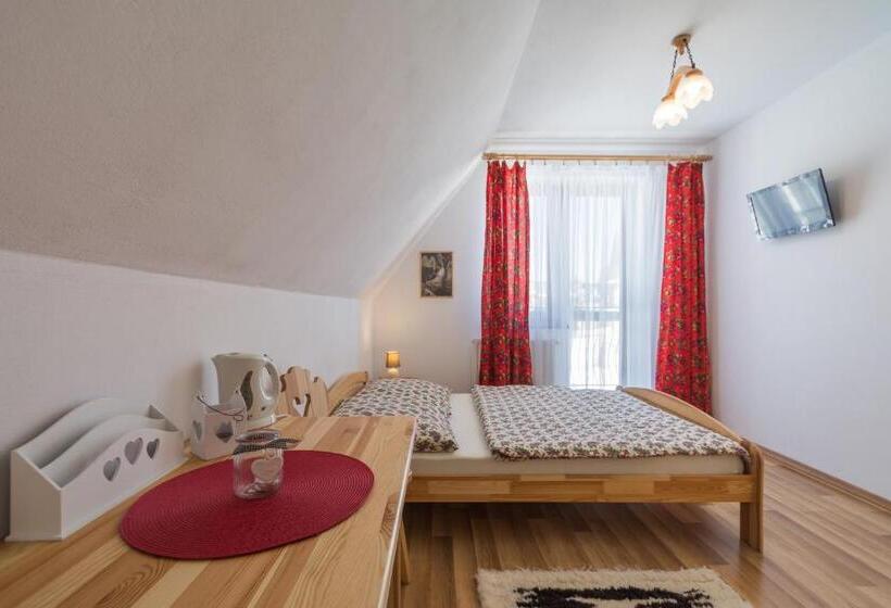 标准间, Willa W Dolinie Cichej Wody