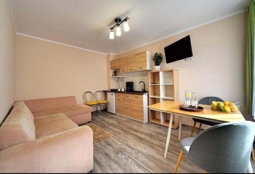 בקתת חדר, Pensjonat Olympia