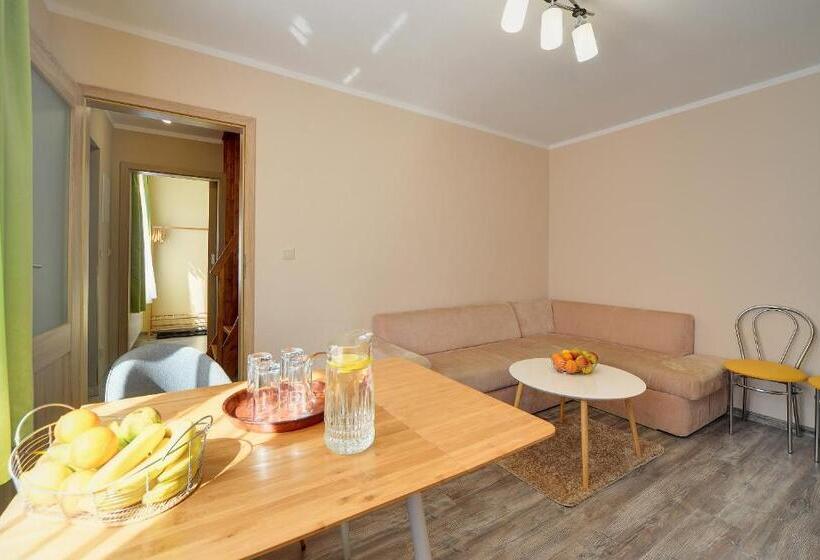 בקתת חדר, Pensjonat Olympia