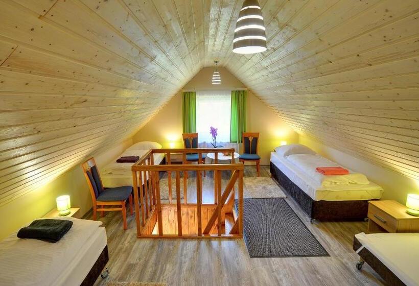 בקתת חדר, Pensjonat Olympia