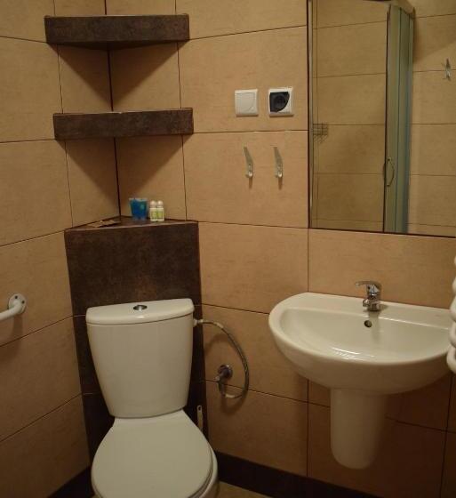 Номер Стандарт Трехместный, Willa Helvetia Wellness & Spa