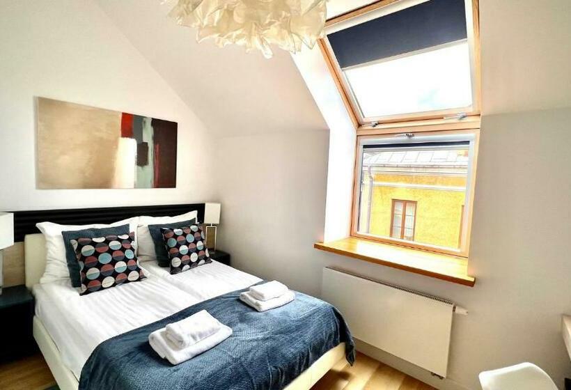 اتاق استاندارد, 77