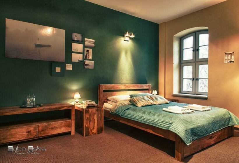 Quarto Estandar, Centrum Konferencyjne Zamek