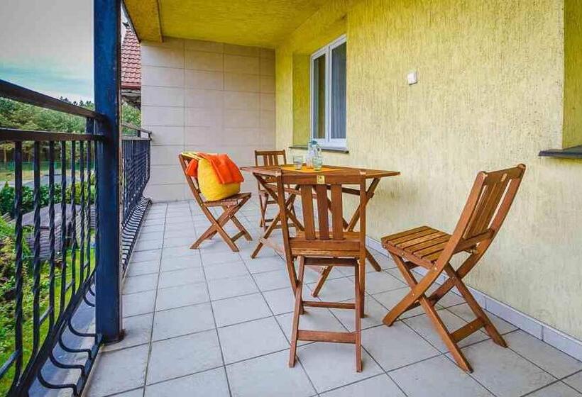 سوییت لوکس, Florian   Tuż Przy Plaży