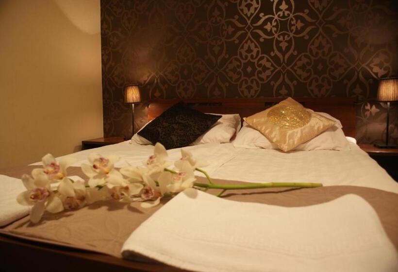 غرفة ديلوكس, Noclegi M4