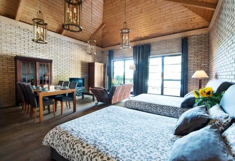Executive-studio, Villa Victoria