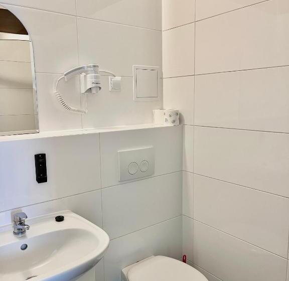 اتاق استاندارد یک نفره, Hostel Dv Morski   Z Prywatnymi łazienkami