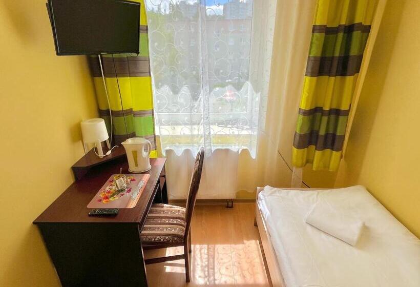 اتاق استاندارد یک نفره, Hostel Dv Morski   Z Prywatnymi łazienkami