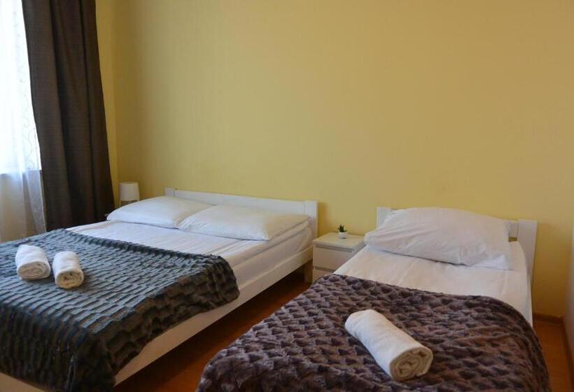 اتاق استاندارد سه نفره, Hostel Dv Morski   Z Prywatnymi łazienkami