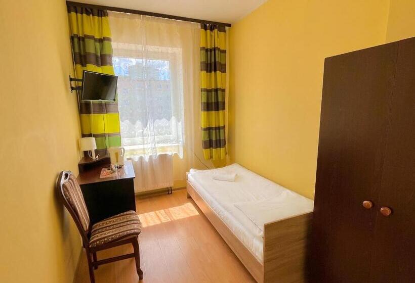 Номер Стандарт Индивидуальный, Hostel Dv Morski   Z Prywatnymi łazienkami