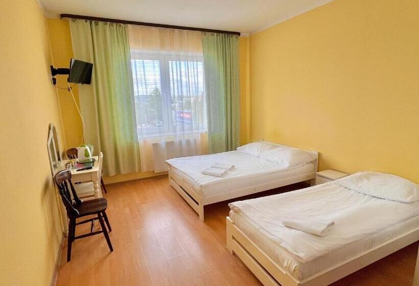 Номер Стандарт Трехместный, Hostel Dv Morski   Z Prywatnymi łazienkami
