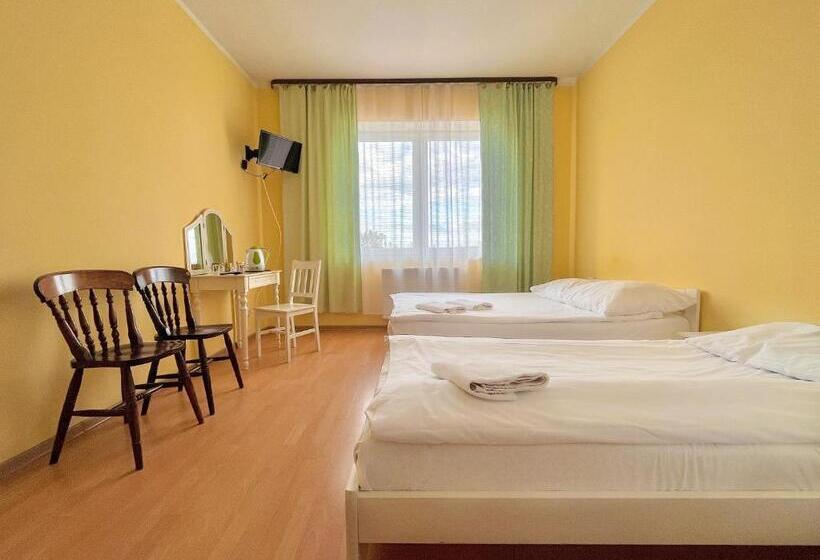 اتاق استاندارد سه نفره, Hostel Dv Morski   Z Prywatnymi łazienkami