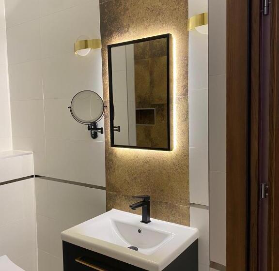 Номер Стандарт, Baltazar