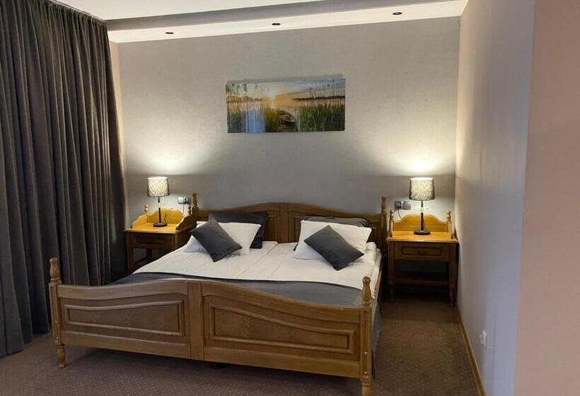 Номер Стандарт, Baltazar