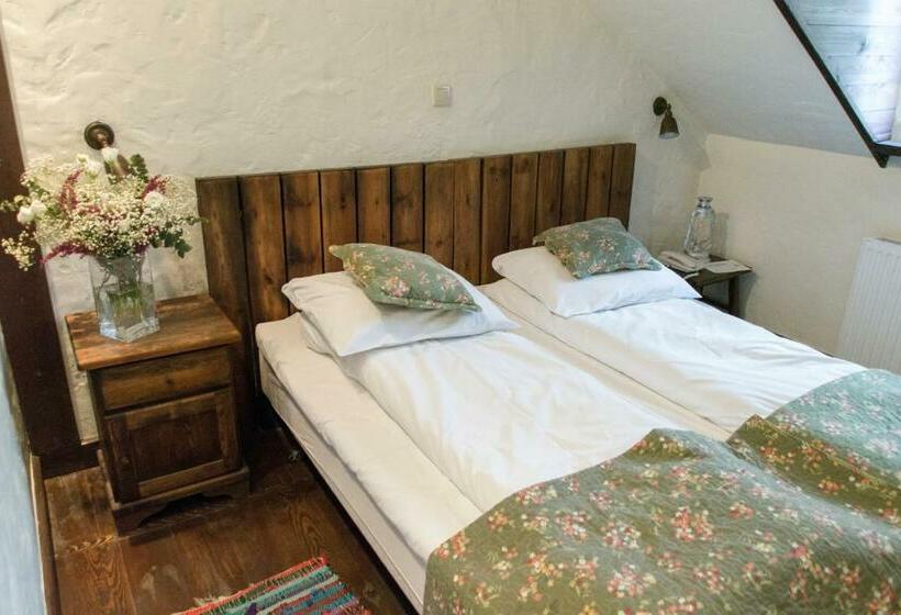 اتاق لوکس, Karczma Zamojszczyzna