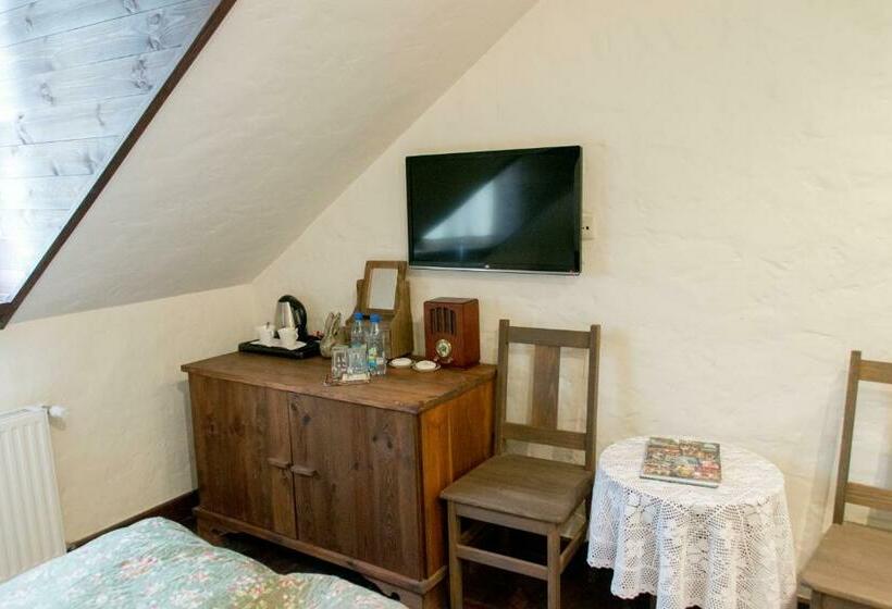 اتاق لوکس, Karczma Zamojszczyzna