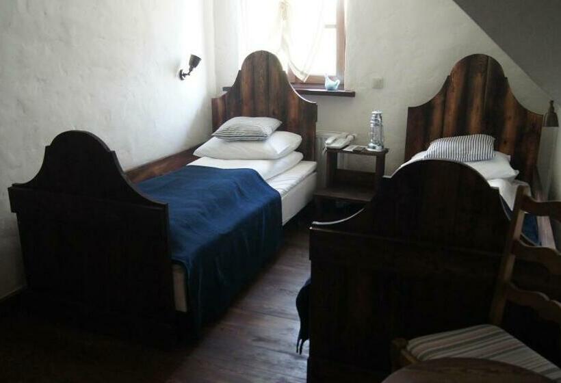 اتاق لوکس, Karczma Zamojszczyzna