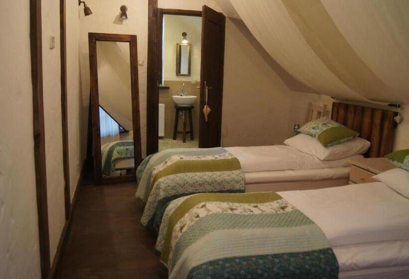 اتاق لوکس خانوادگی, Karczma Zamojszczyzna