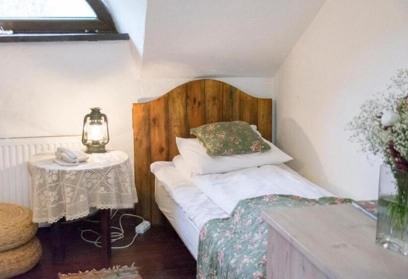 اتاق استاندارد یک نفره, Karczma Zamojszczyzna