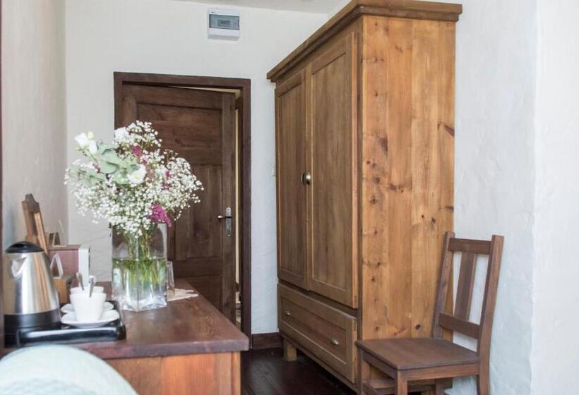 اتاق استاندارد یک نفره, Karczma Zamojszczyzna