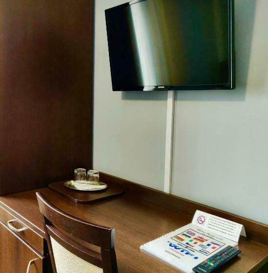 スタンダードルーム, Pawłowski