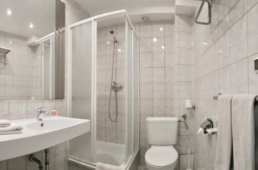 エコノミールーム, Pawłowski