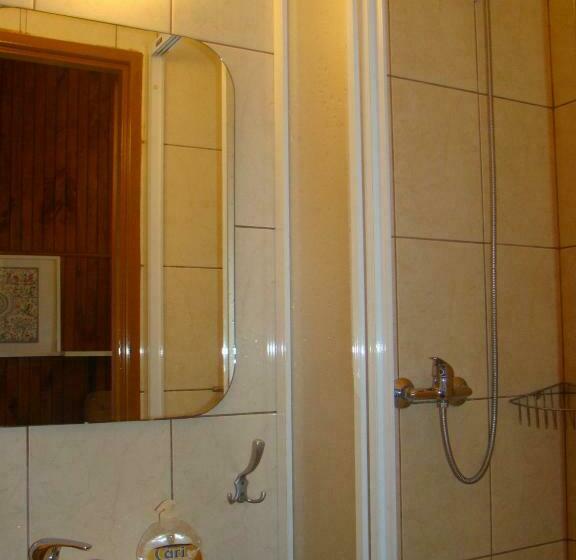 חדר סטנדרט יחיד, Polonia