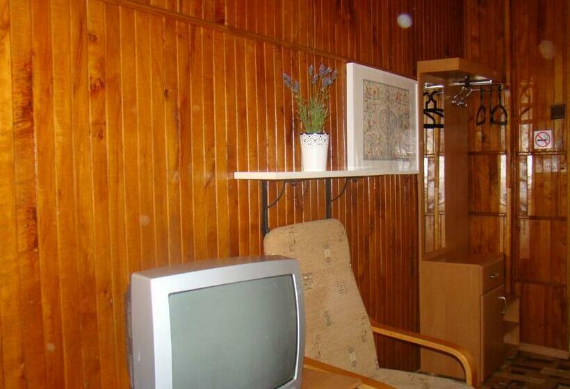 חדר סטנדרט יחיד, Polonia