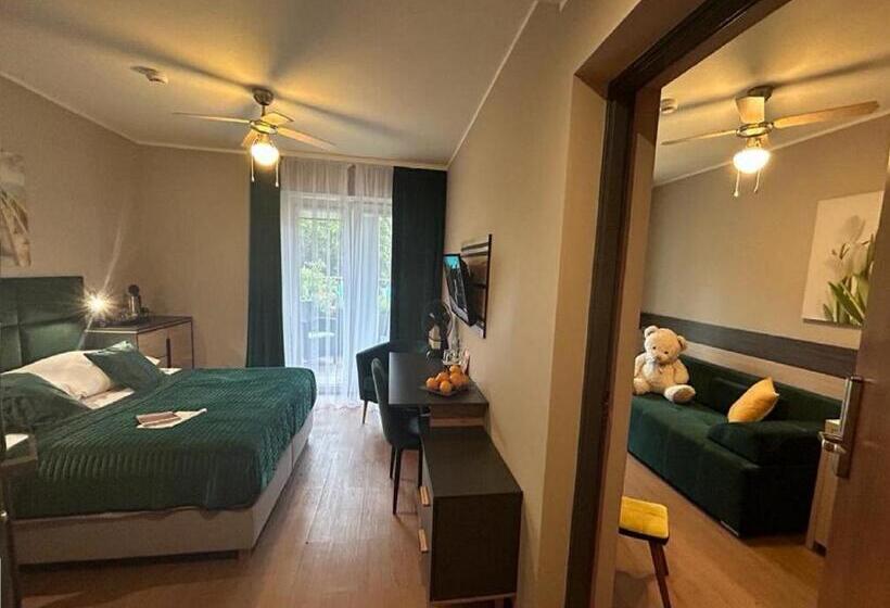 Семейный Номер, Villa Delfin Spa