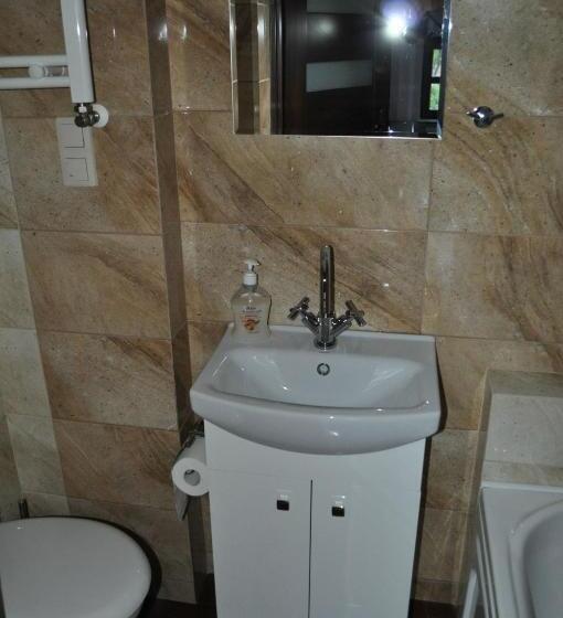 اتاق عادی, Operahostel