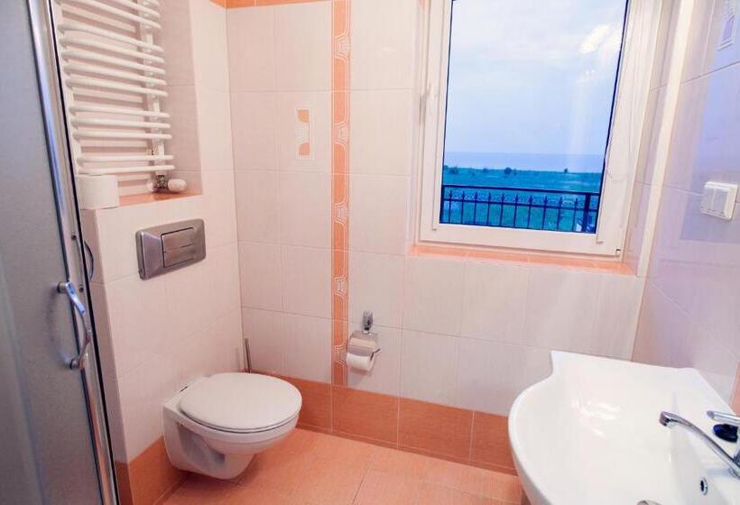 带1个卧室的带海景的公寓, Dw Airen