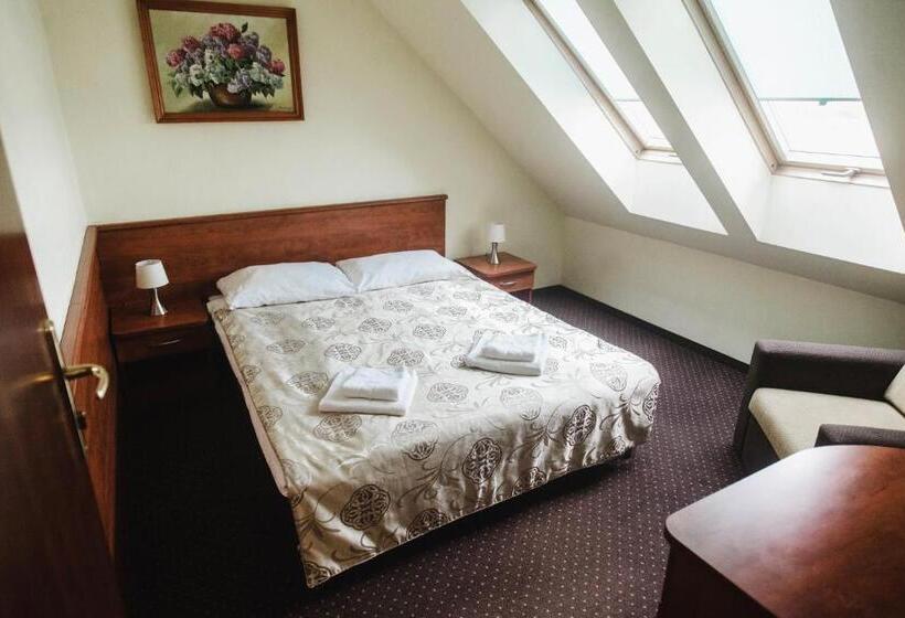 豪华工作室, Dw Airen