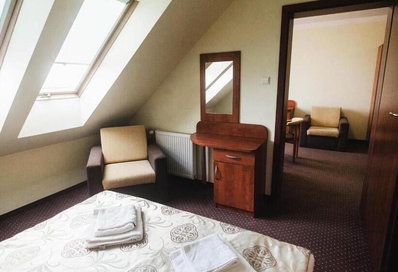 デラックススタジオ, Dw Airen