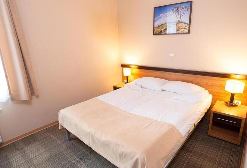 إستوديو قياسى, Seo Rewal