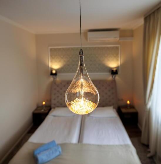 غرفة ديلوكس, Seo Rewal