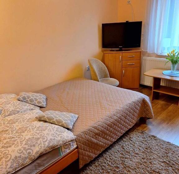 침실 1개 아파트, Pensjonat Koral