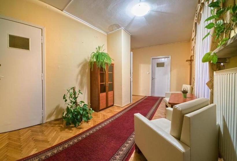 سوییت خانوادگی, Nowy Dom Zdrojowy