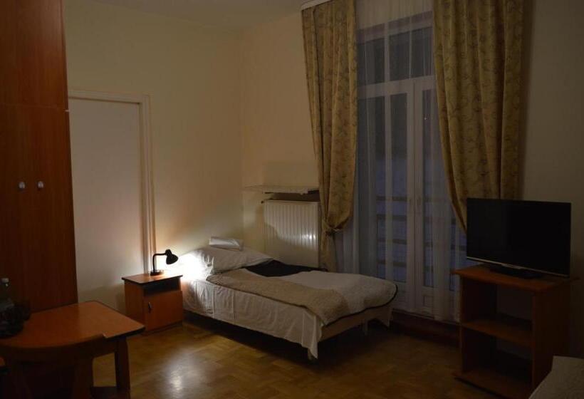 اتاق استاندارد چهار تخته, Nowy Dom Zdrojowy